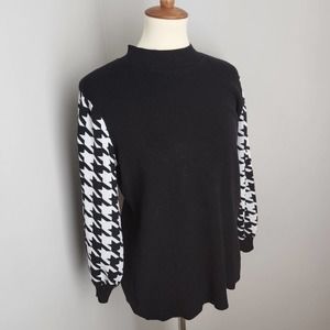Carolyn Taylor Houndstooth Sleeve Sweater